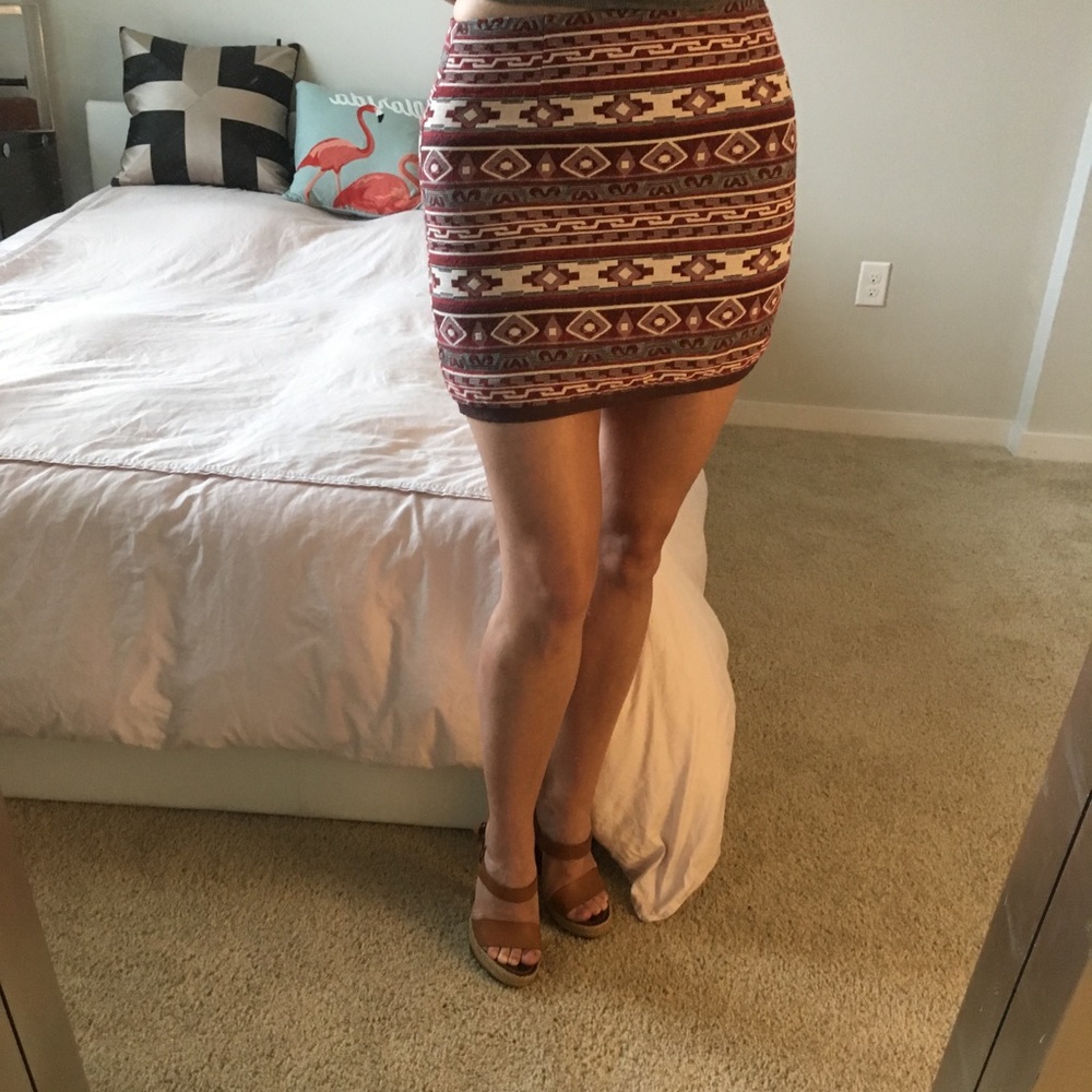 5|48 Aztec type print tapestry mini skirt